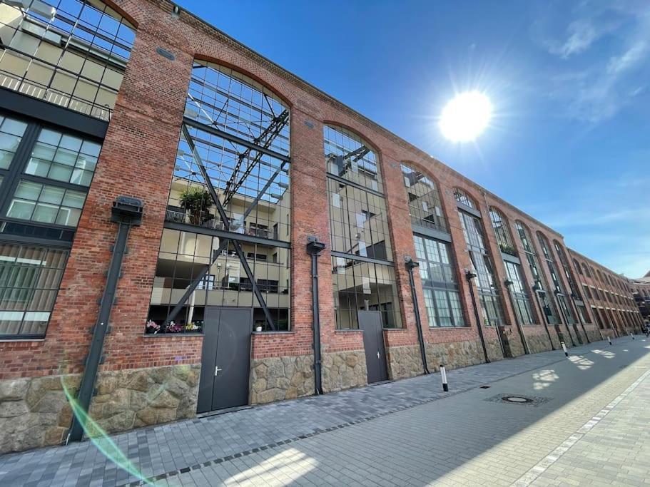 Loft Bw29 Zentrum - Freizeit & Arbeit - 5 Personen - Wifi Лайпциг Екстериор снимка